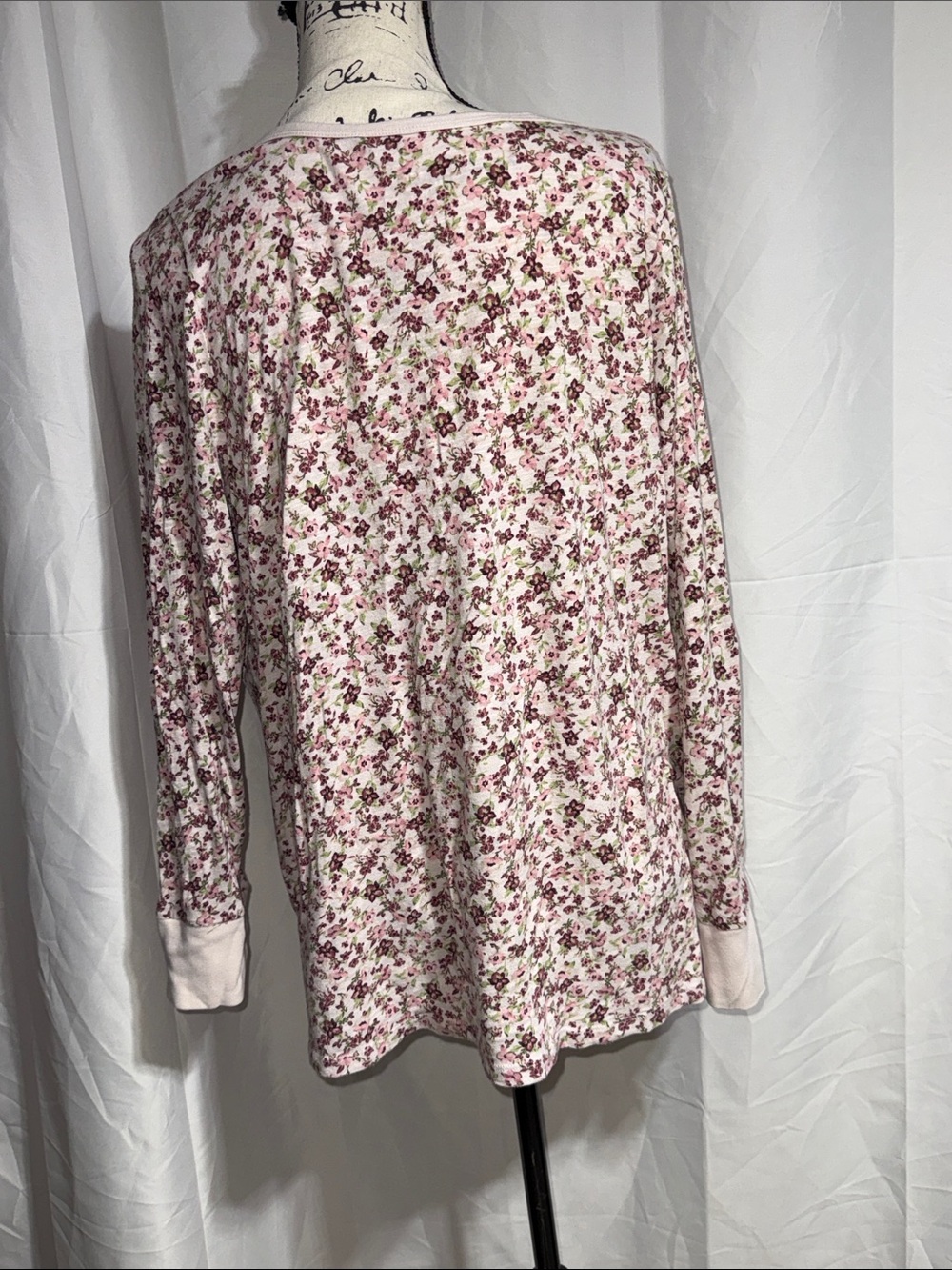 torrid Pink Floral Henley Long Sleeve Top on White - Picture 2 of 3